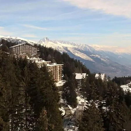 Near Slopes Apartment